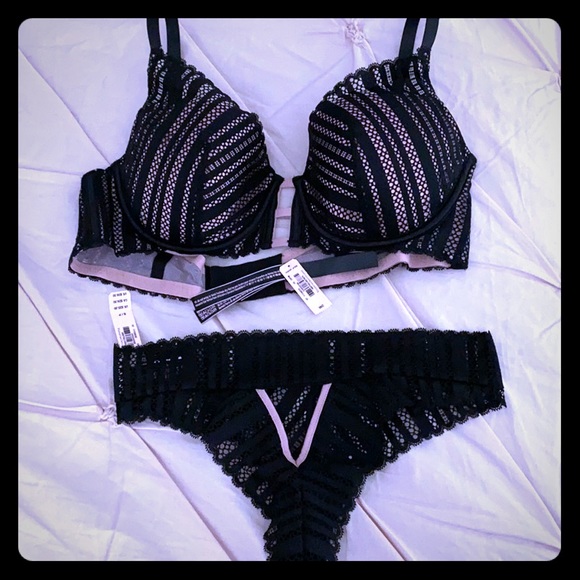 🌸Victoria Secret Plunge push up bra & Cheekies🌸 - Picture 1 of 7